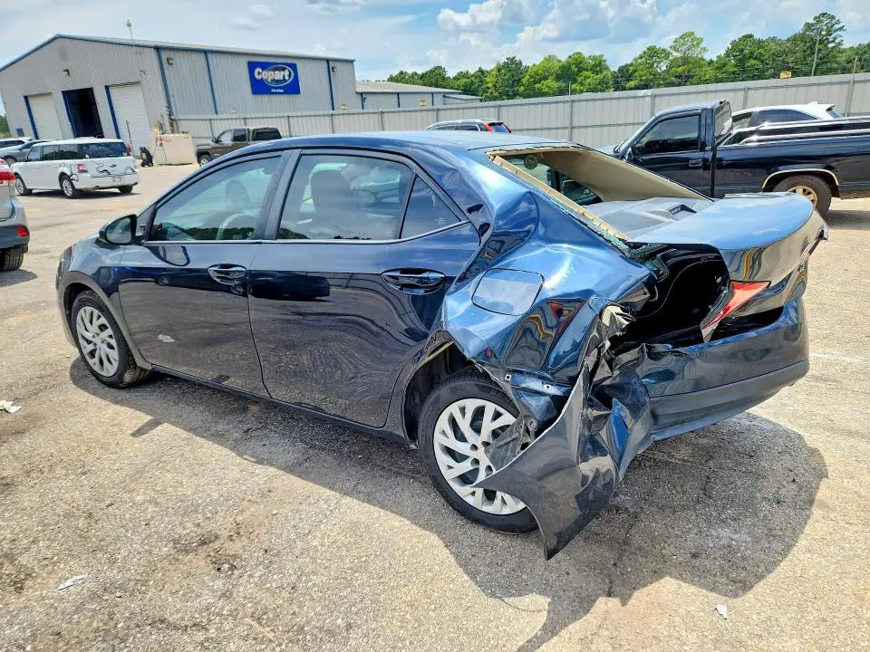 2018 TOYOTA COROLLA LE  