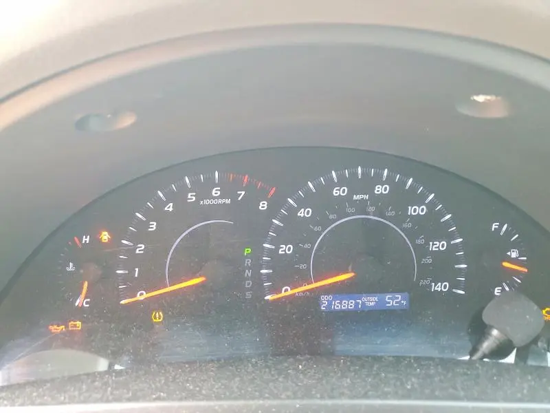 2011 TOYOTA CAMRY BASE  