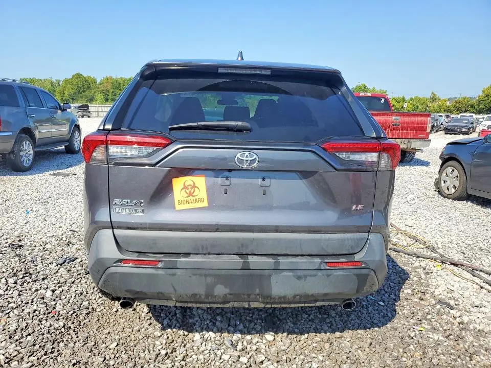 2022 TOYOTA RAV4 LE  