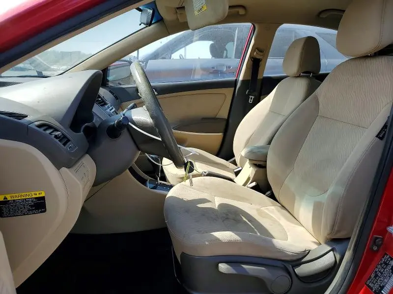 2012 HYUNDAI ACCENT GLS  