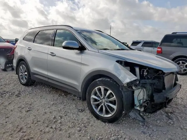 2018 HYUNDAI SANTA FE SE  