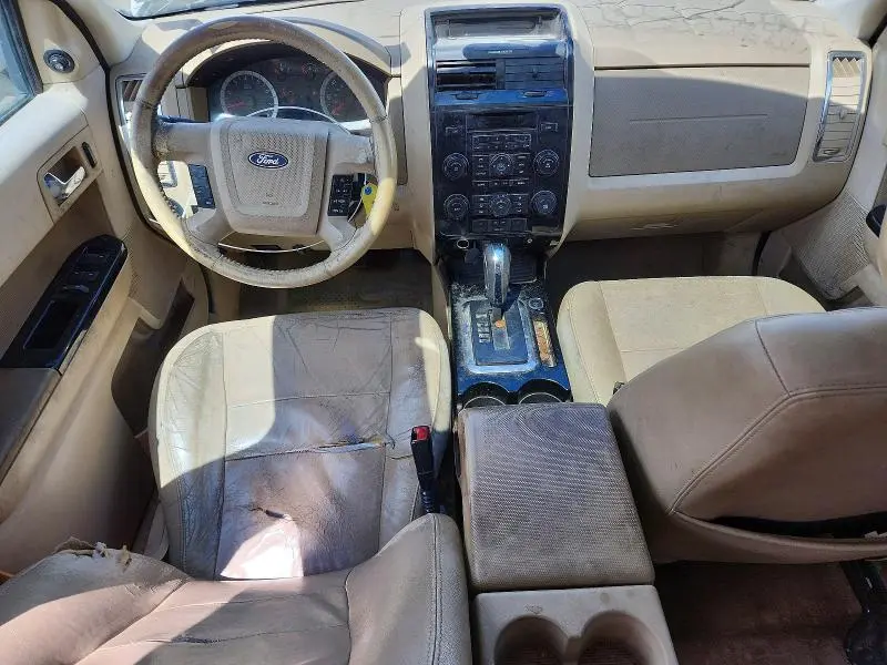2011 FORD ESCAPE LIMITED  