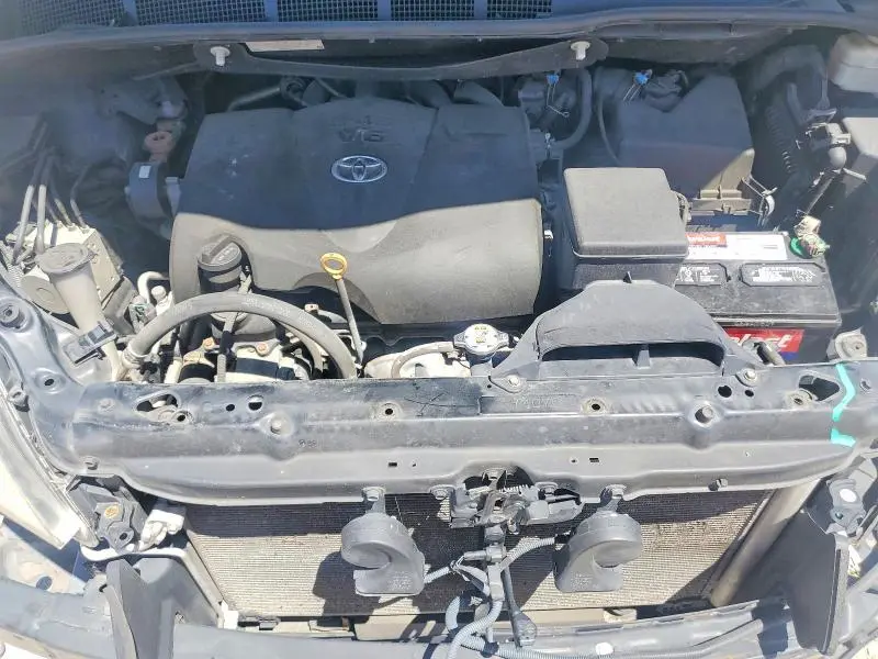2020 TOYOTA SIENNA L  