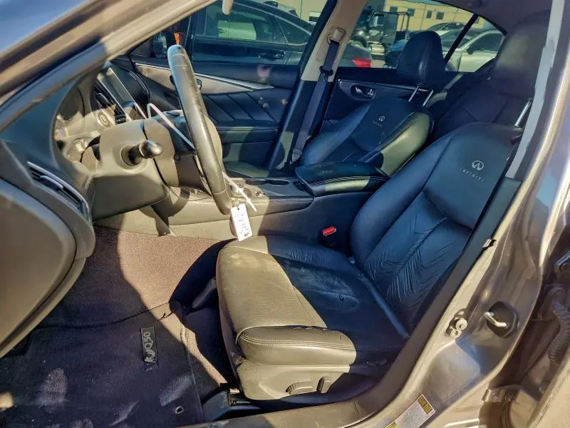 2014 INFINITI Q50 BASE  