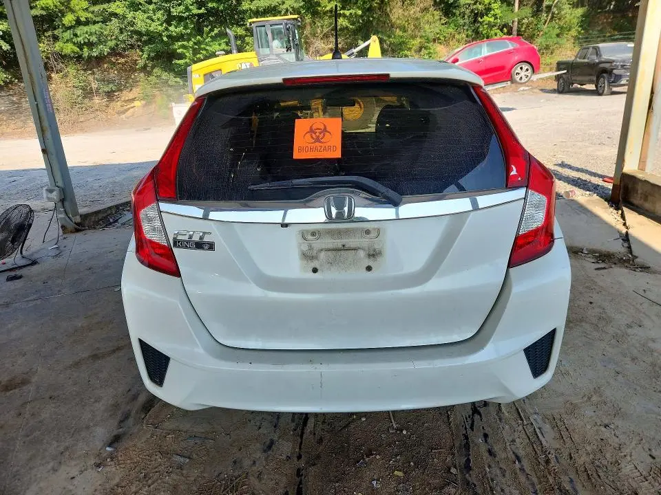 2016 HONDA FIT   