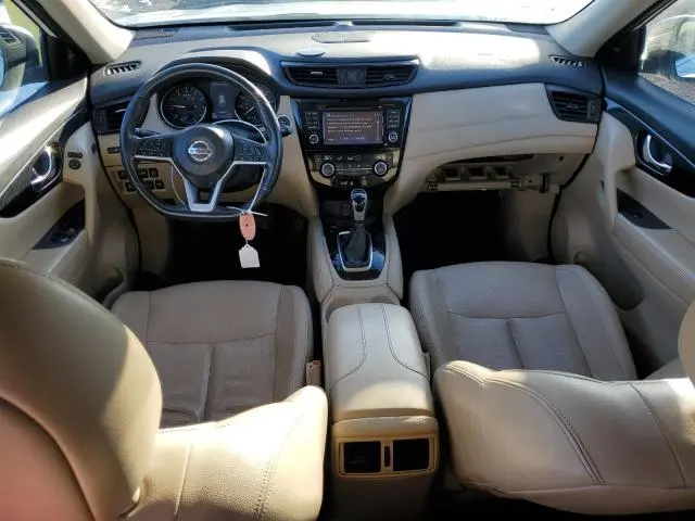 2017 NISSAN ROGUE SV  