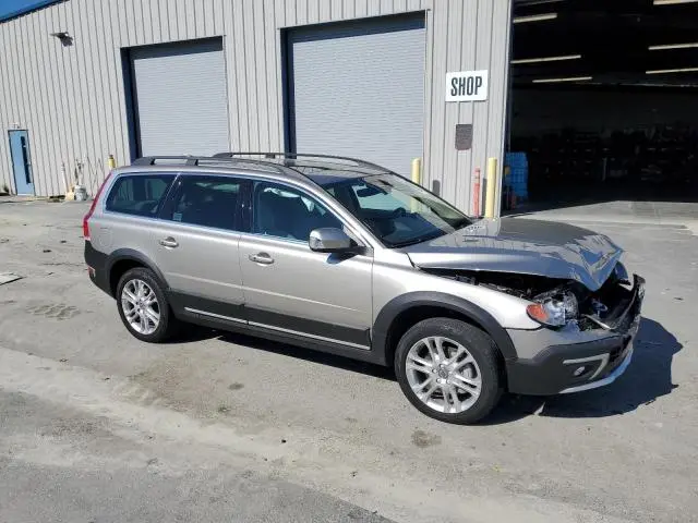 2016 VOLVO XC70 T5 PREMIER  