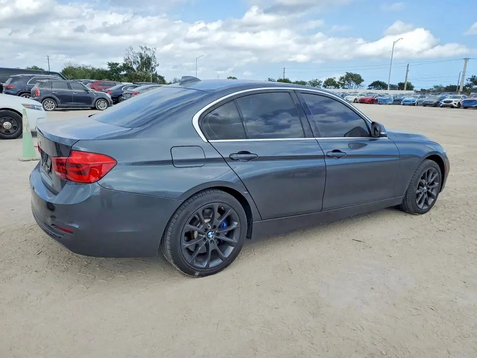 2017 BMW 320 XI  