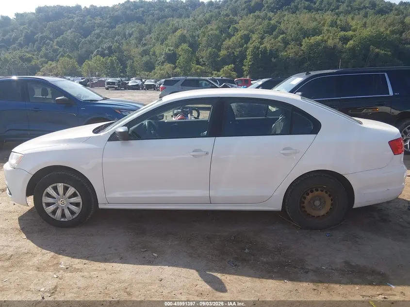2013 VOLKSWAGEN JETTA 2.0L S
