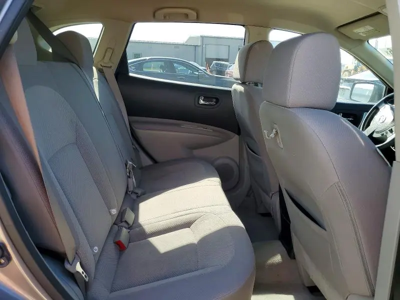 2012 NISSAN ROGUE S  