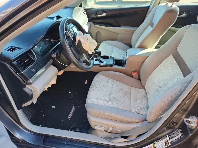 2013 TOYOTA CAMRY LE  