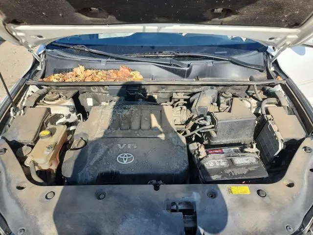 2011 TOYOTA RAV4 LIMITED  