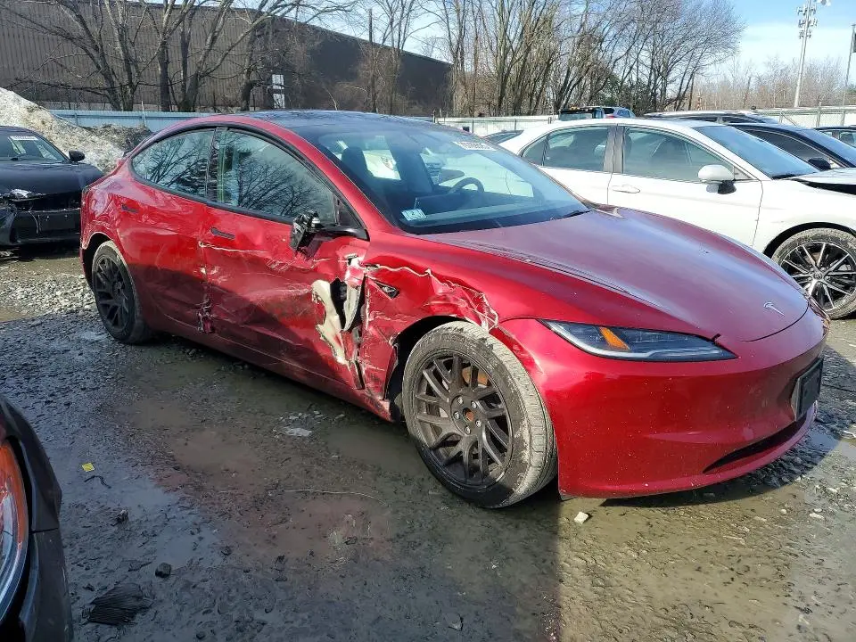 2025 TESLA MODEL 3   