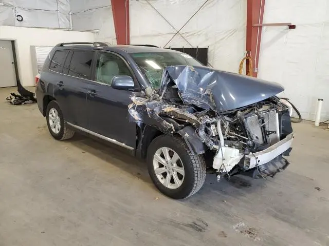 2013 TOYOTA HIGHLANDER BASE  