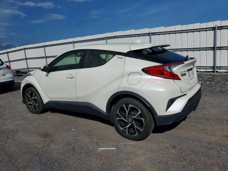 2018 TOYOTA C-HR XLE  