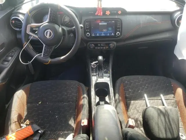 2024 NISSAN KICKS SR  