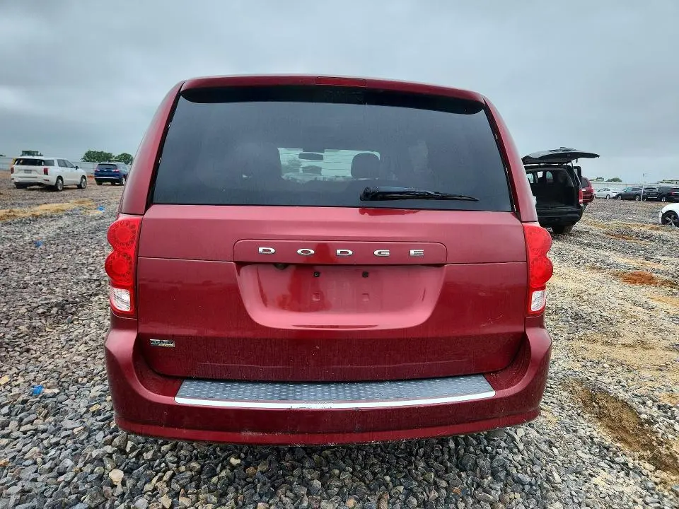 2011 DODGE G CARV SE   