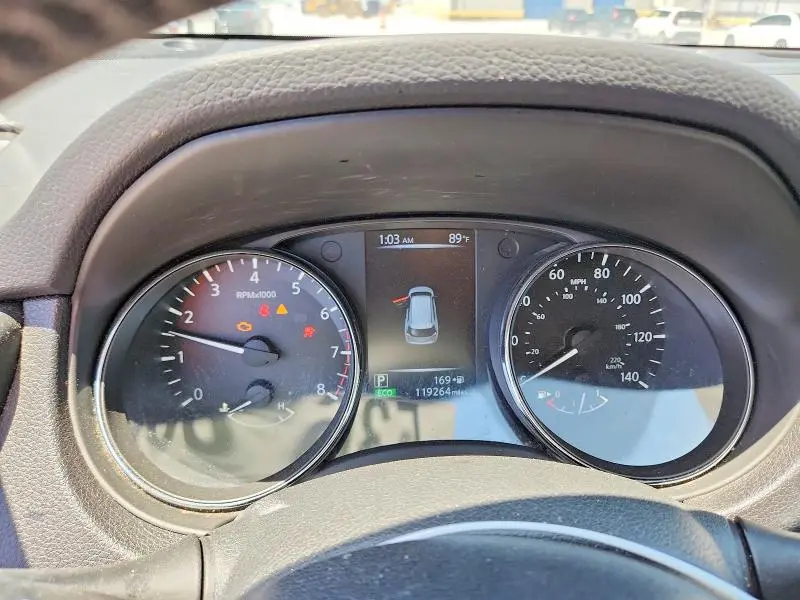 2017 NISSAN ROGUE SV  