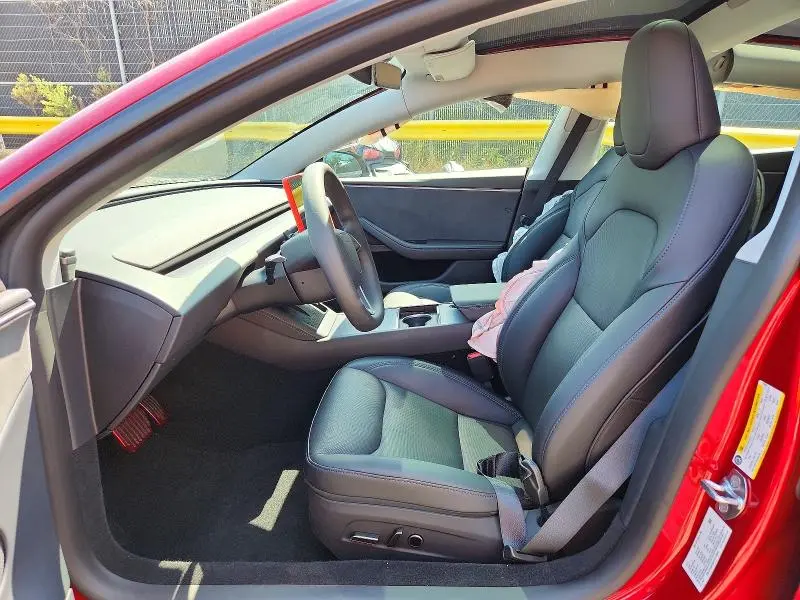2026 TESLA MODEL 3   