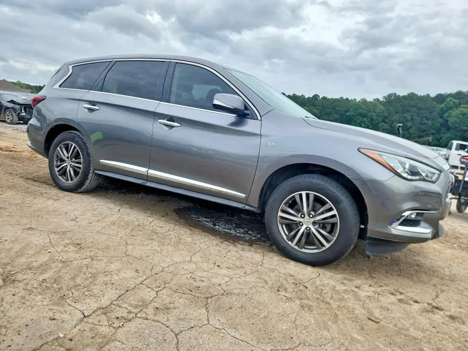 2018 INFINITI QX60 BASE  