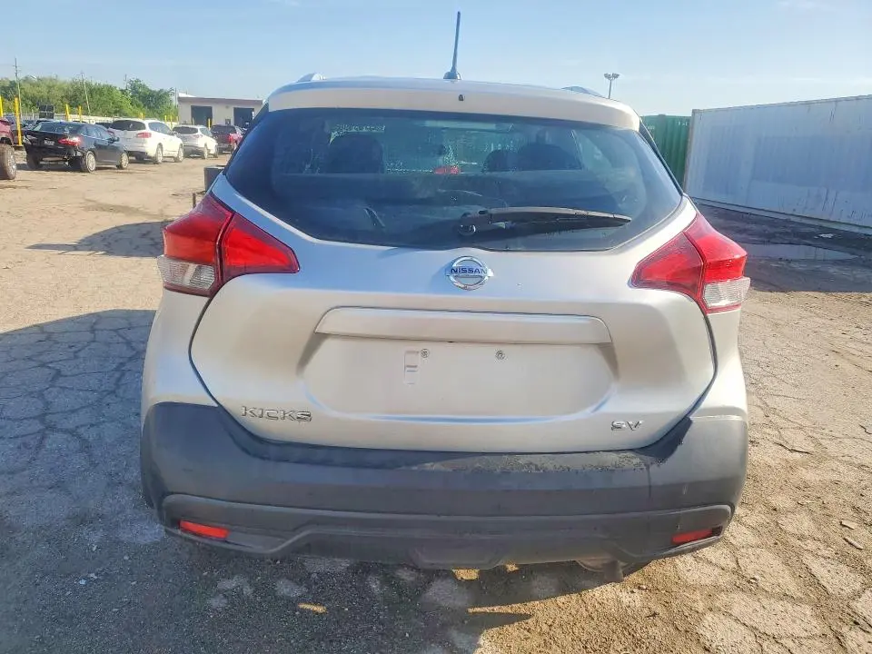 2019 NISSAN KICKS SV  