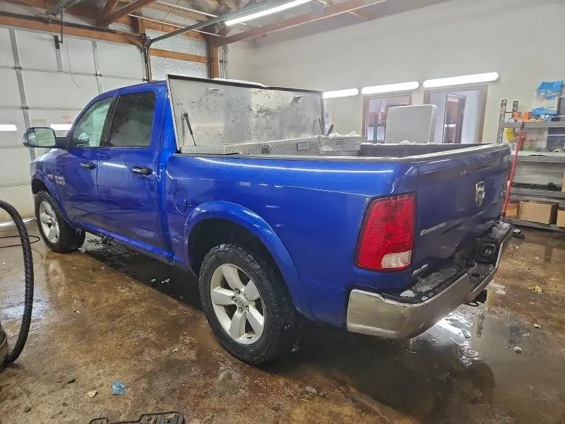 2015 RAM 1500 SLT  