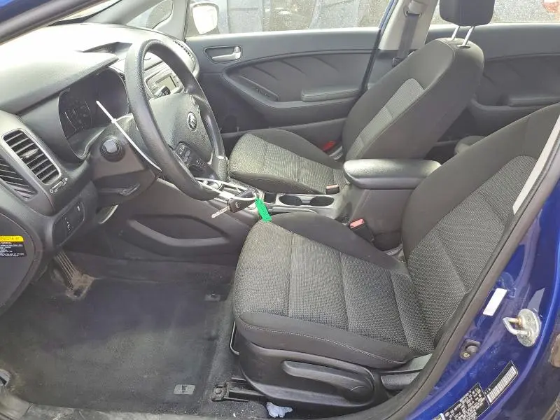 2018 KIA FORTE LX  