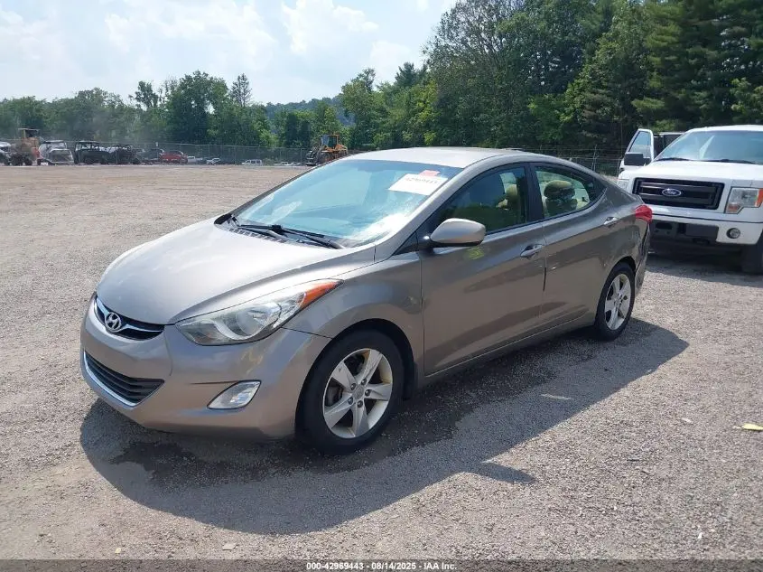 2013 HYUNDAI ELANTRA GLS