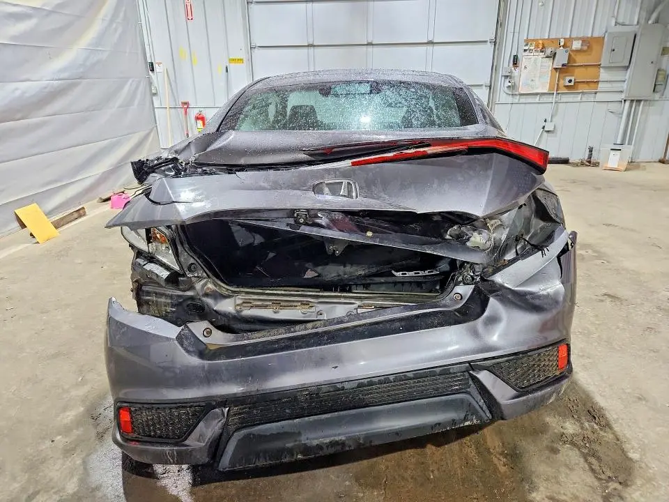 2016 HONDA CIVIC LX  
