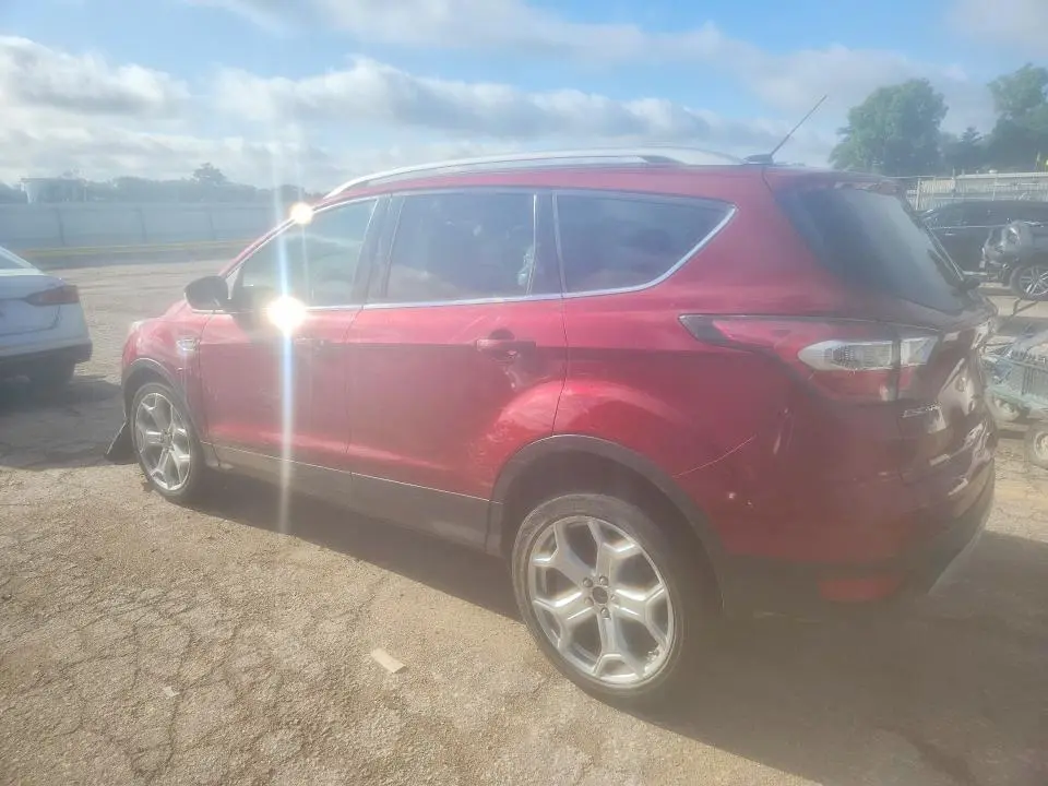 2017 FORD ESCAPE TITANIUM  