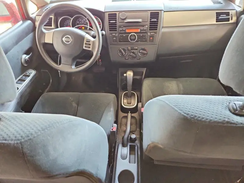 2010 NISSAN VERSA 1.8 S  