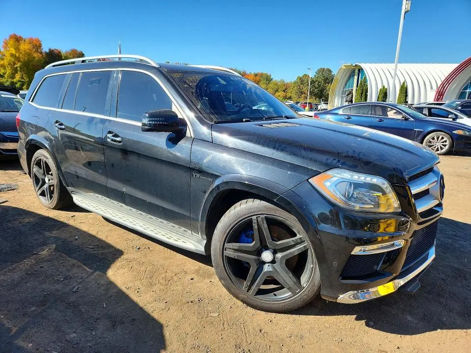 2015 MERCEDES-BENZ GL 550 4MATIC  