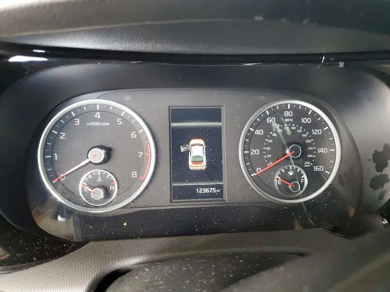 2022 KIA K5 GT LINE  