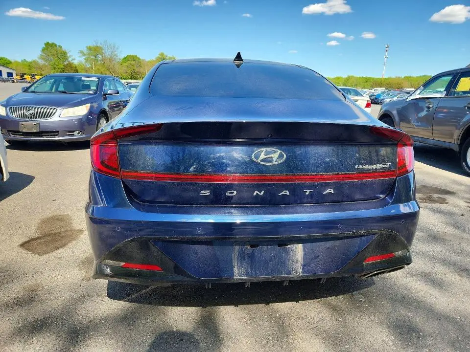 2022 HYUNDAI SONATA LIMITED  