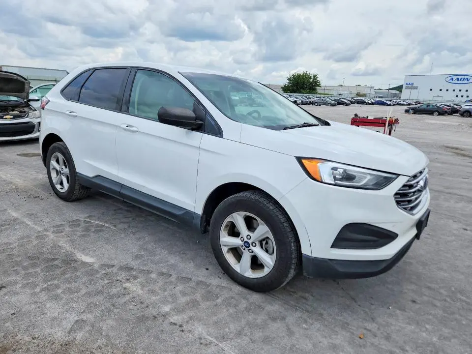 2020 FORD EDGE SE  