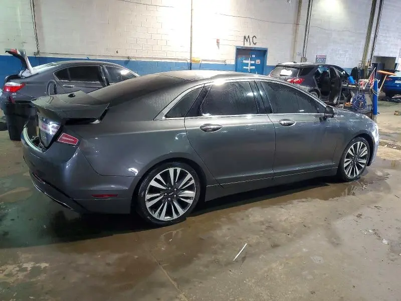2017 LINCOLN MKZ RESERVE  