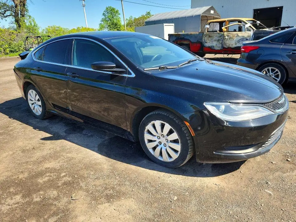 2016 CHRYSLER 200   