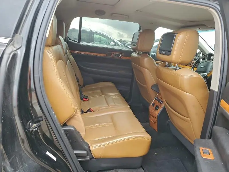 2011 LINCOLN MKT   