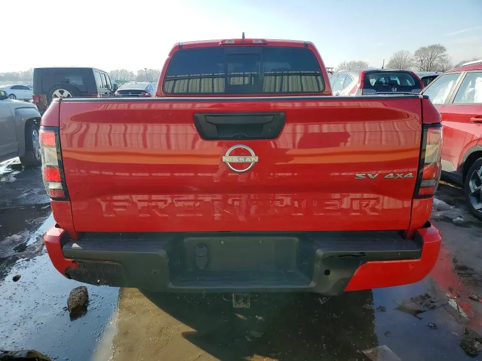 2022 NISSAN FRONTIER SV  