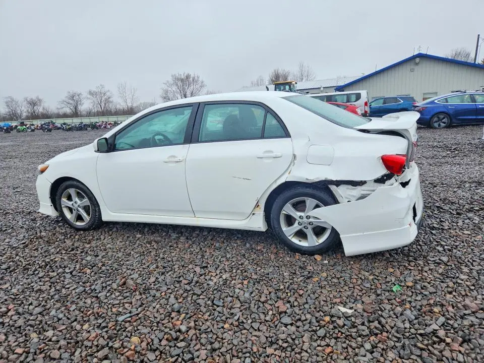 2011 TOYOTA COROLLA S  