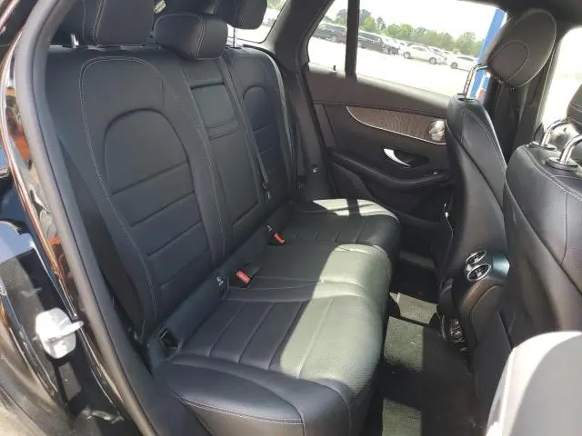 2017 MERCEDES-BENZ GLC 300 4MATIC  