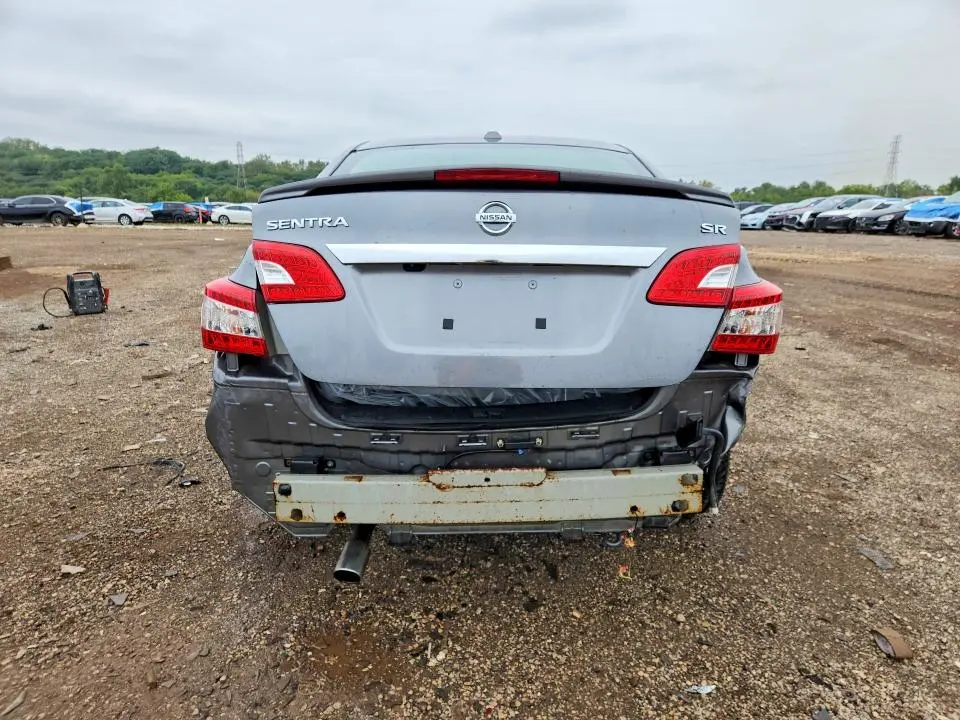 2015 NISSAN SENTRA SR  