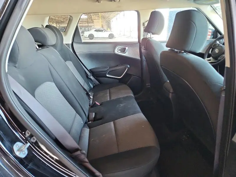 2020 KIA SOUL LX  