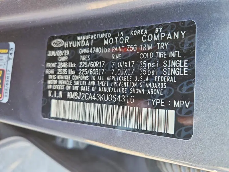 2019 HYUNDAI TUCSON SE  