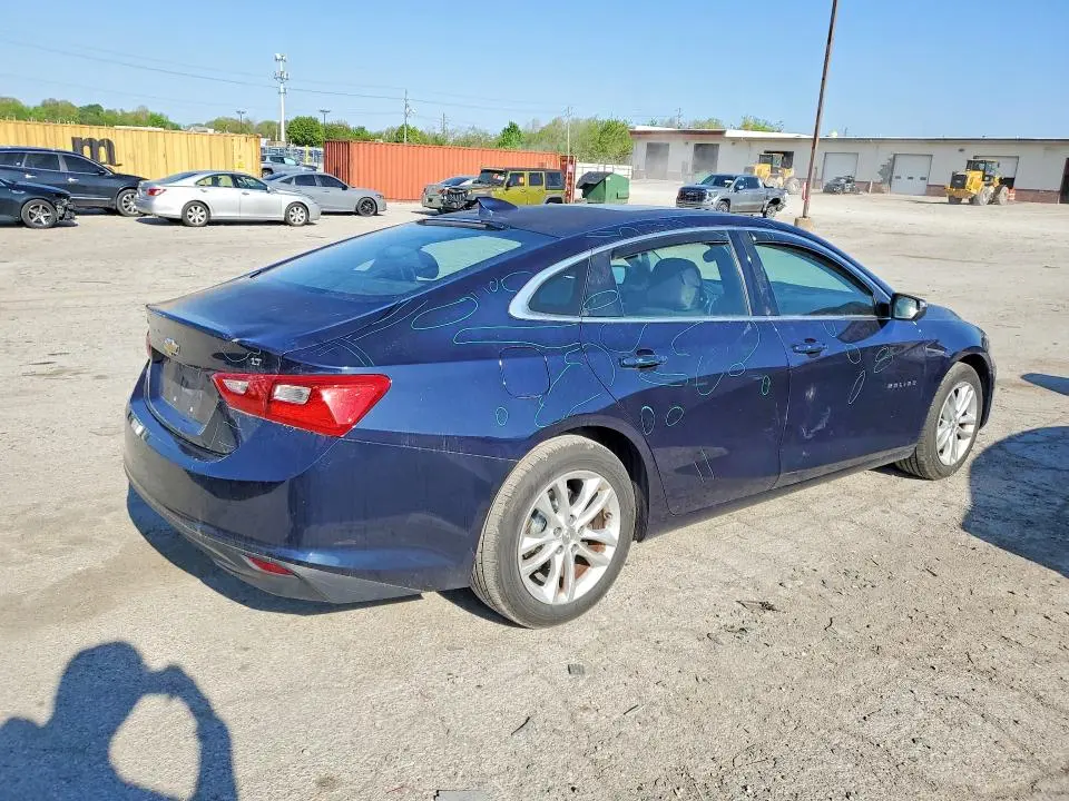 2017 CHEVROLET MALIBU LT  