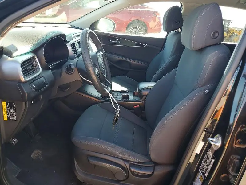 2017 KIA SORENTO L  