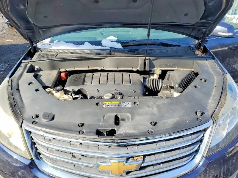 2015 CHEVROLET TRAVERSE LT  