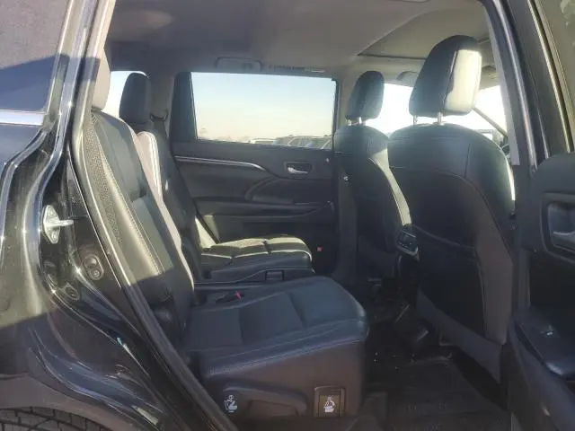 2016 TOYOTA HIGHLANDER LIMITED  