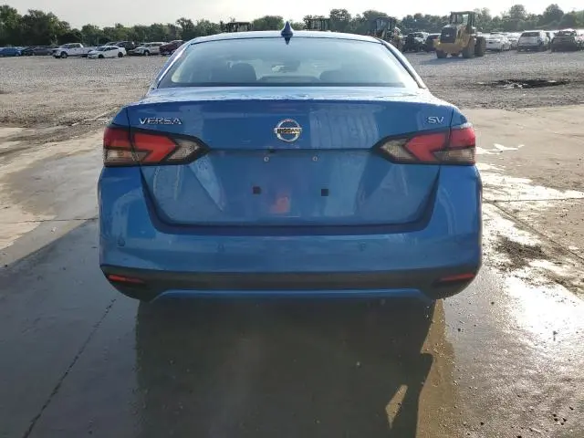 2021 NISSAN VERSA SV  