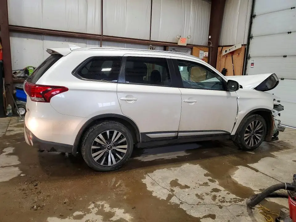 2020 MITSUBISHI OUTLANDER ES  
